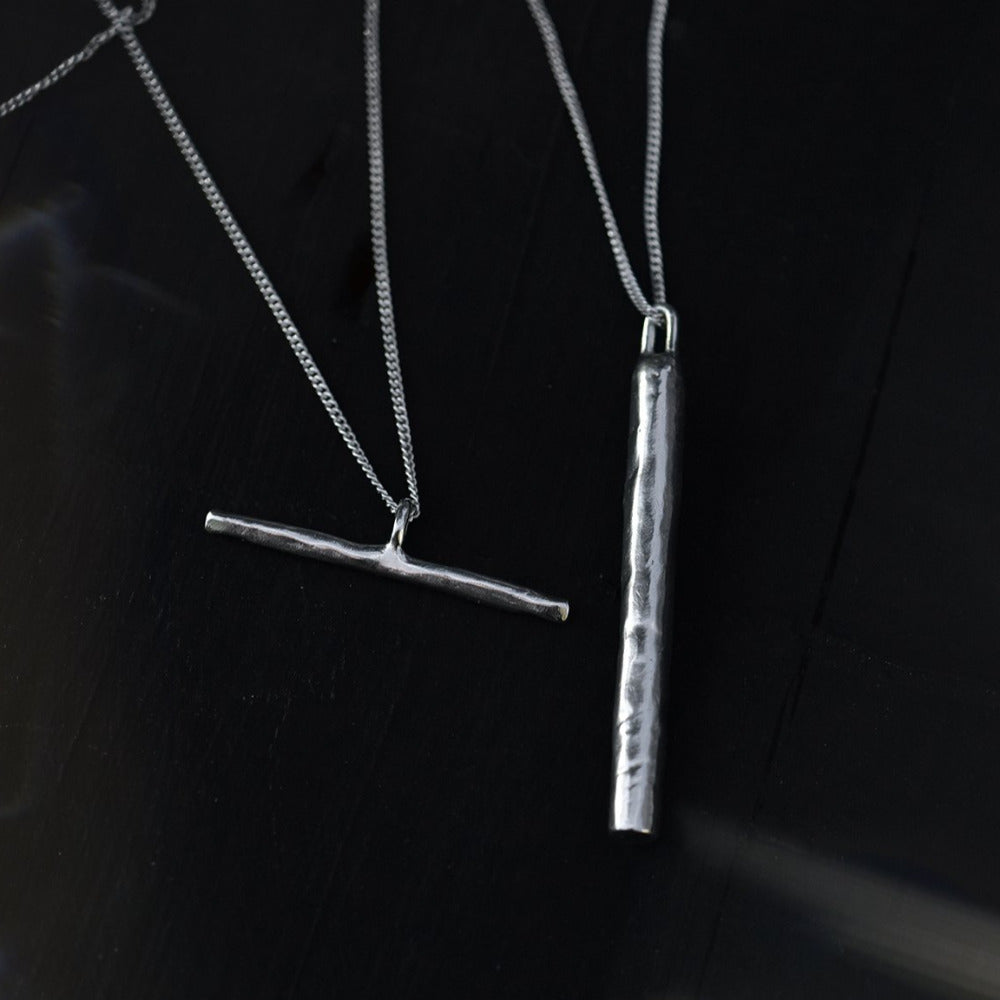 Syvä Unisex Necklace Silver or Bronze