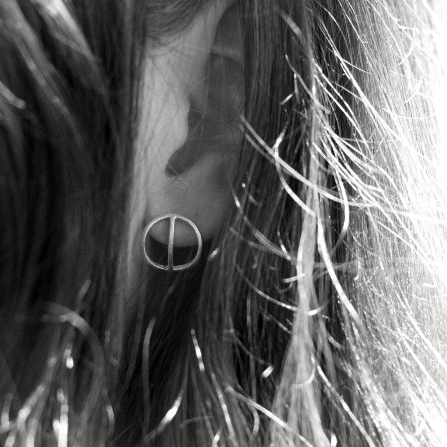 Tyyni Hoop Dangle Earring Silver Or Bronze